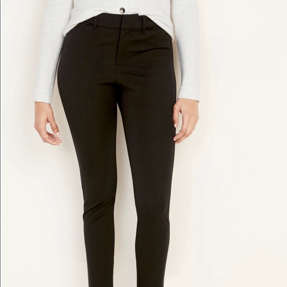 Old Navy High-Waisted Pixie Ankle Pants (Black)